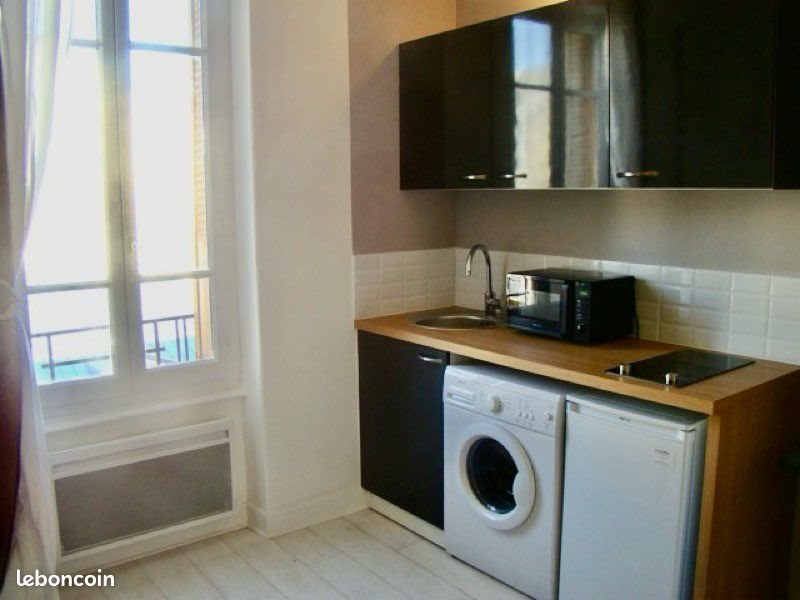 Appartement à louer, 18m², Lyon 7ème