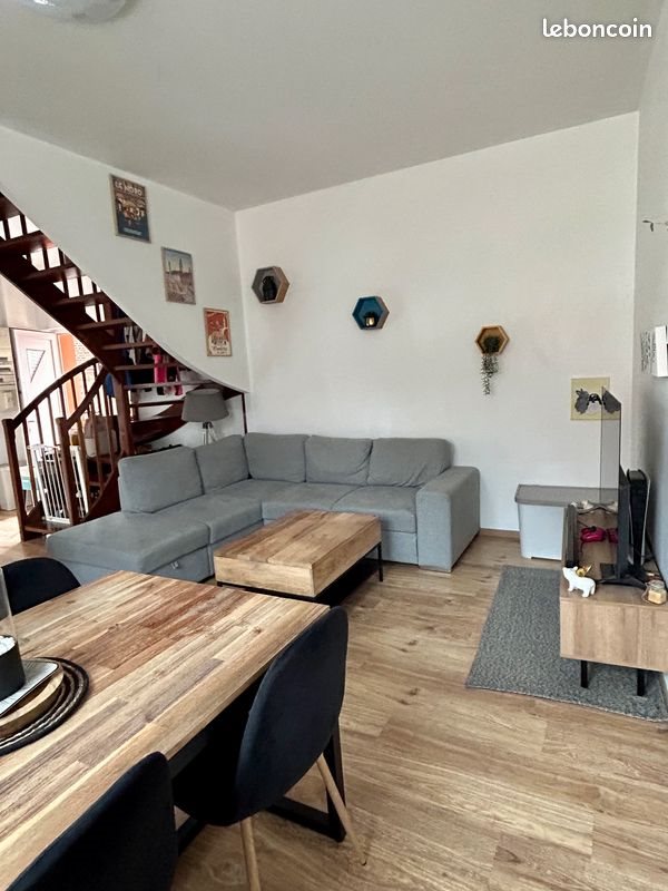 Appartement à louer, 55m², Sainghin-en-Weppes