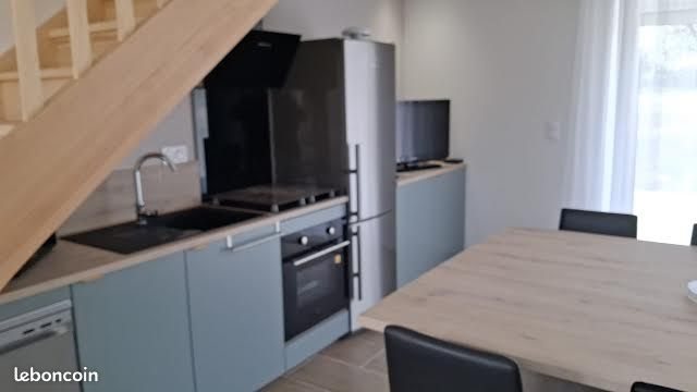 Maison à louer, 100m², Lussac-les-Châteaux