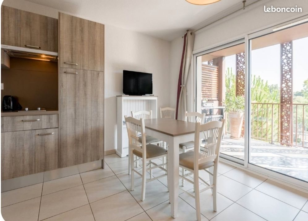 Appartement à louer, 48m², Remoulins