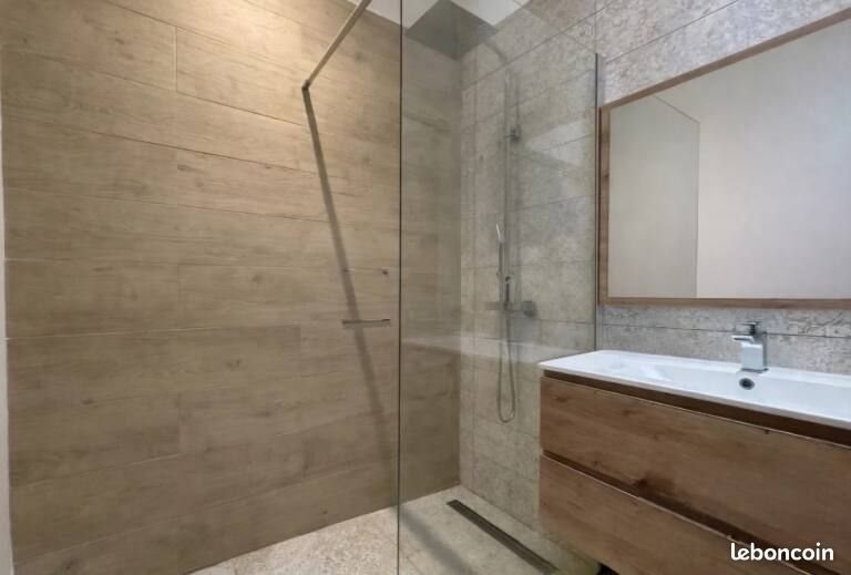 Appartement à vendre, 73m², Pierrefeu-du-Var
