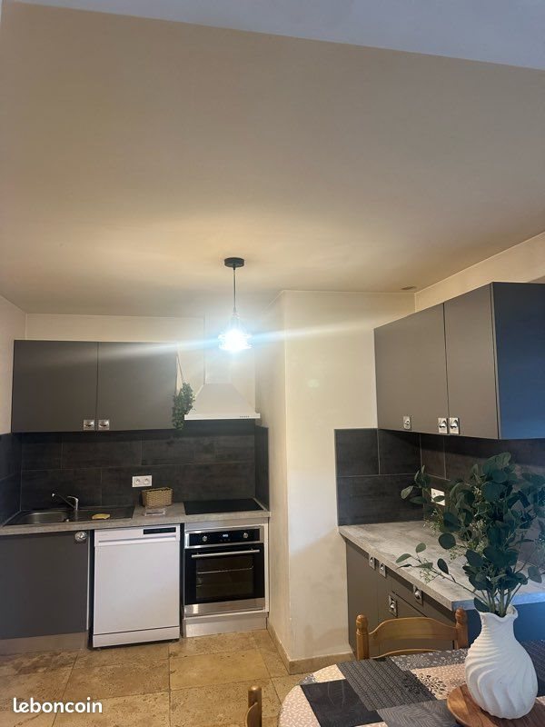 Appartement à louer, 65m², Carpentras