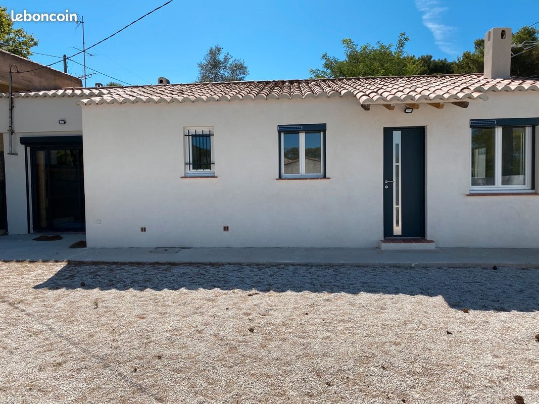 Maison à vendre, 50m², Saint-Mitre-les-Remparts