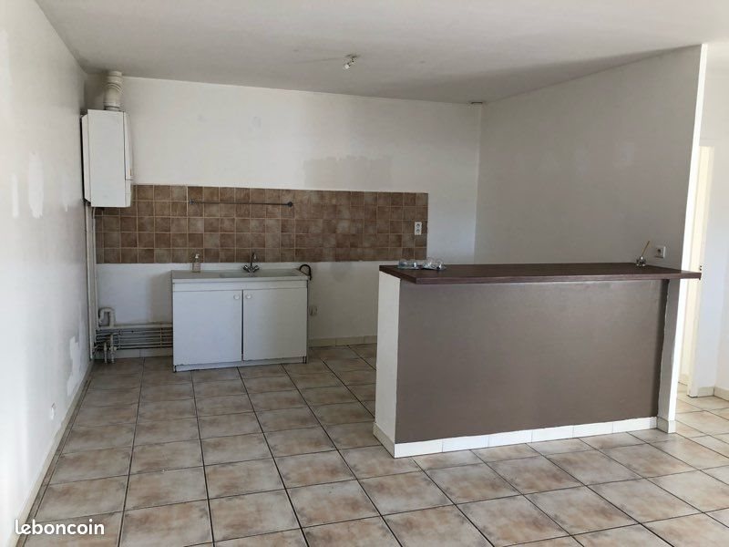 Appartement à louer, 90m², Alès