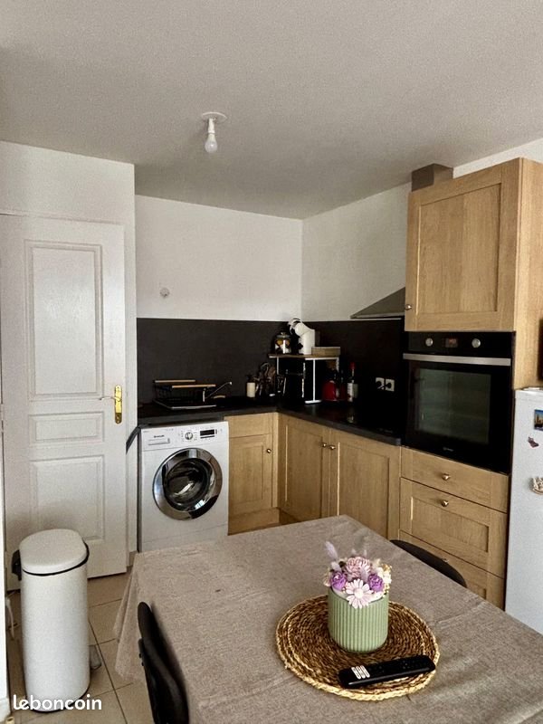 Appartement à louer, 37m², Hyères
