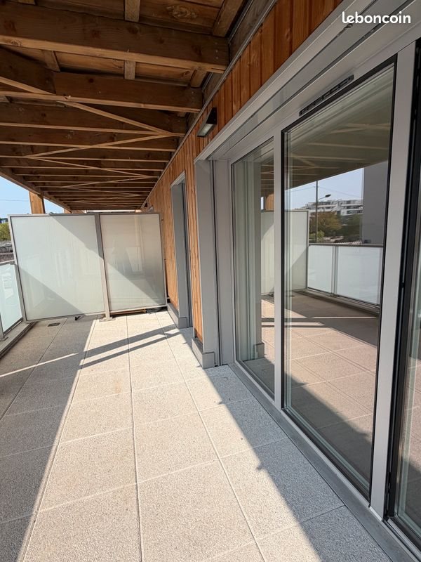 Appartement à louer, 68m², Bordeaux