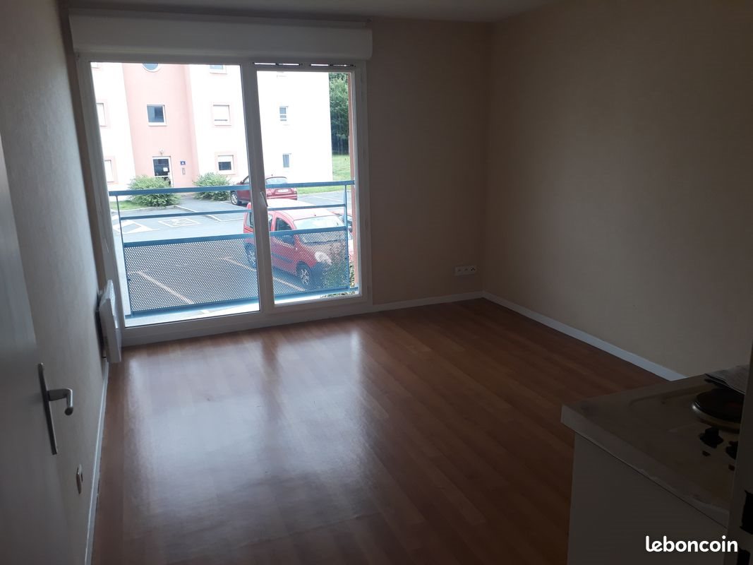 Appartement à louer, 23m², Ploumagoar