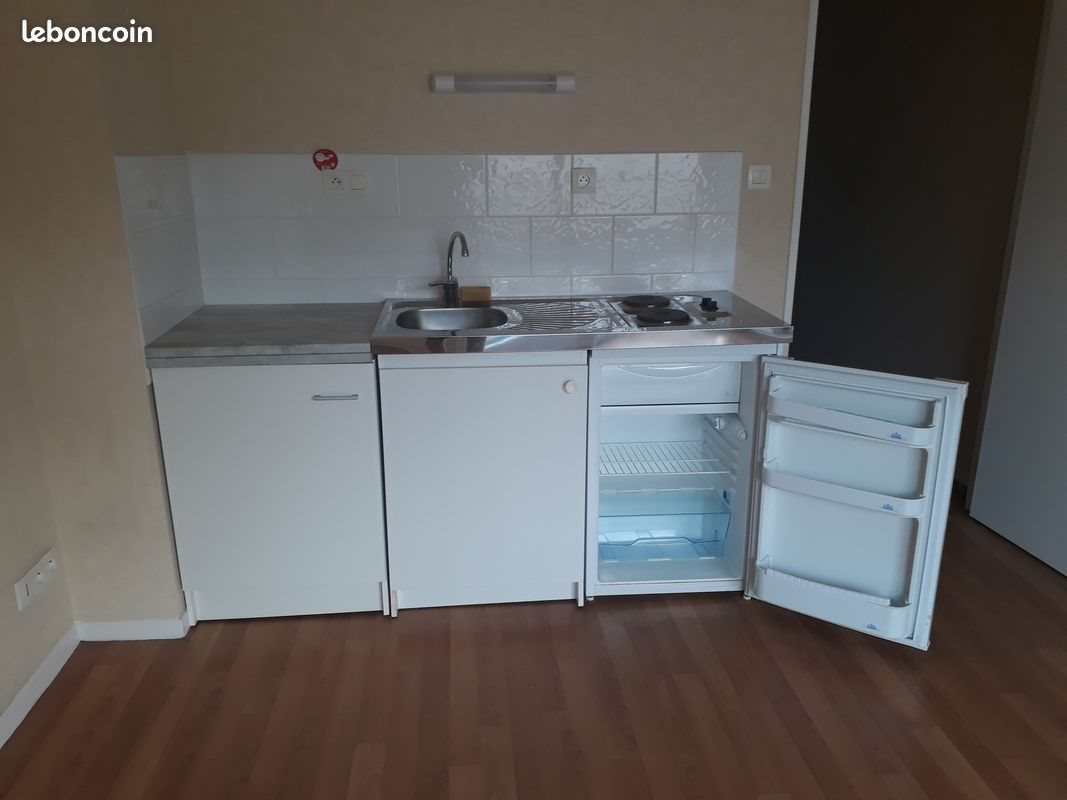 Appartement à louer, 23m², Ploumagoar