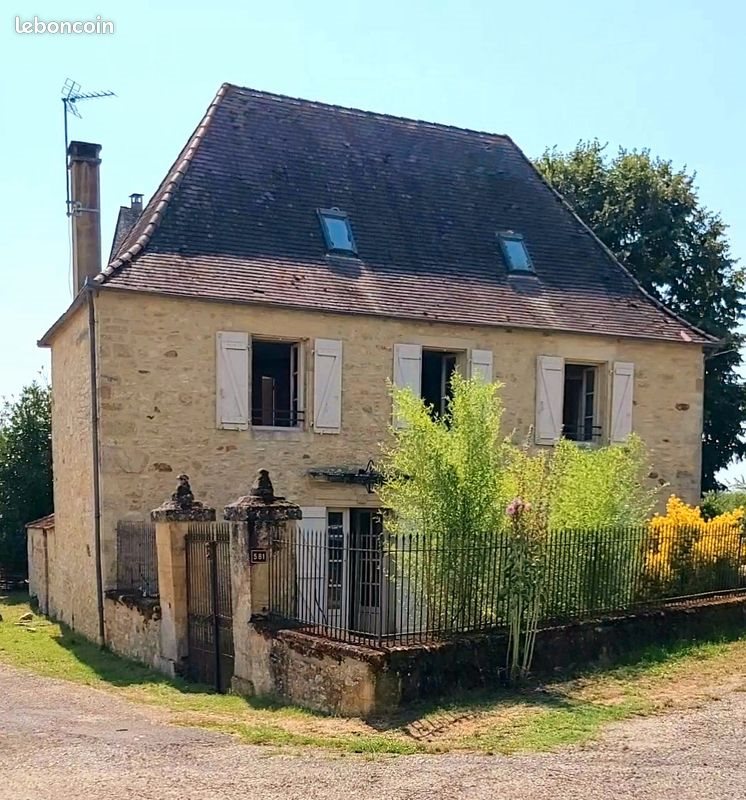 Maison à vendre, 96m², Gourdon