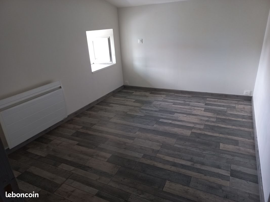 Maison à louer, 120m², Cugand