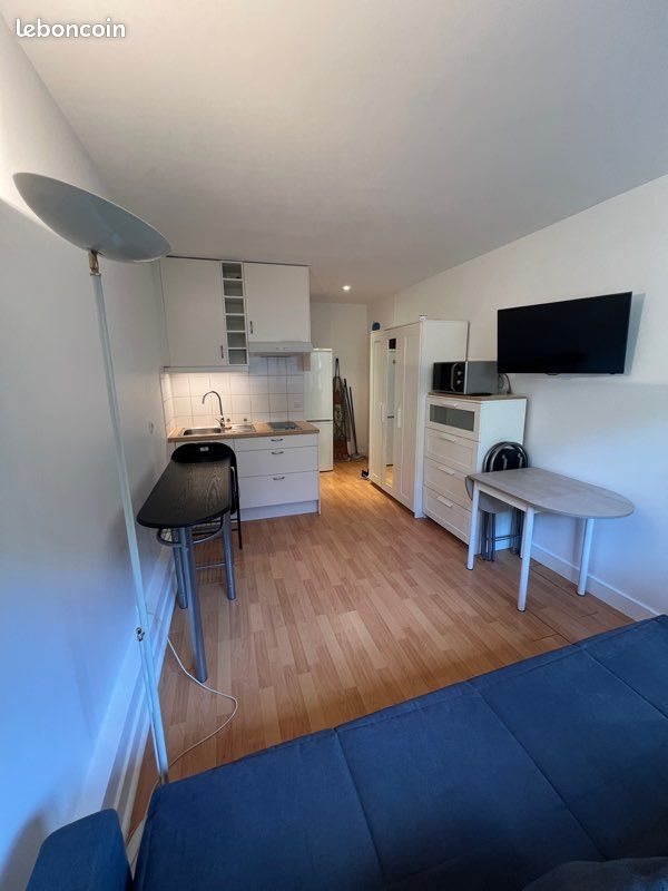 Appartement à louer, 17m², Saint-Maurice