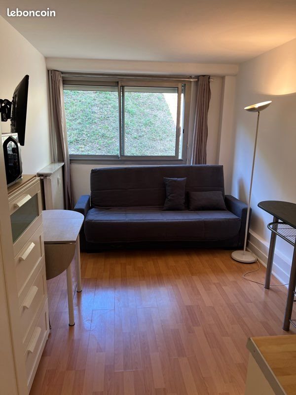 Appartement à louer, 17m², Saint-Maurice