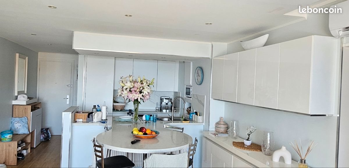 Appartement à vendre, 63m², Fréjus