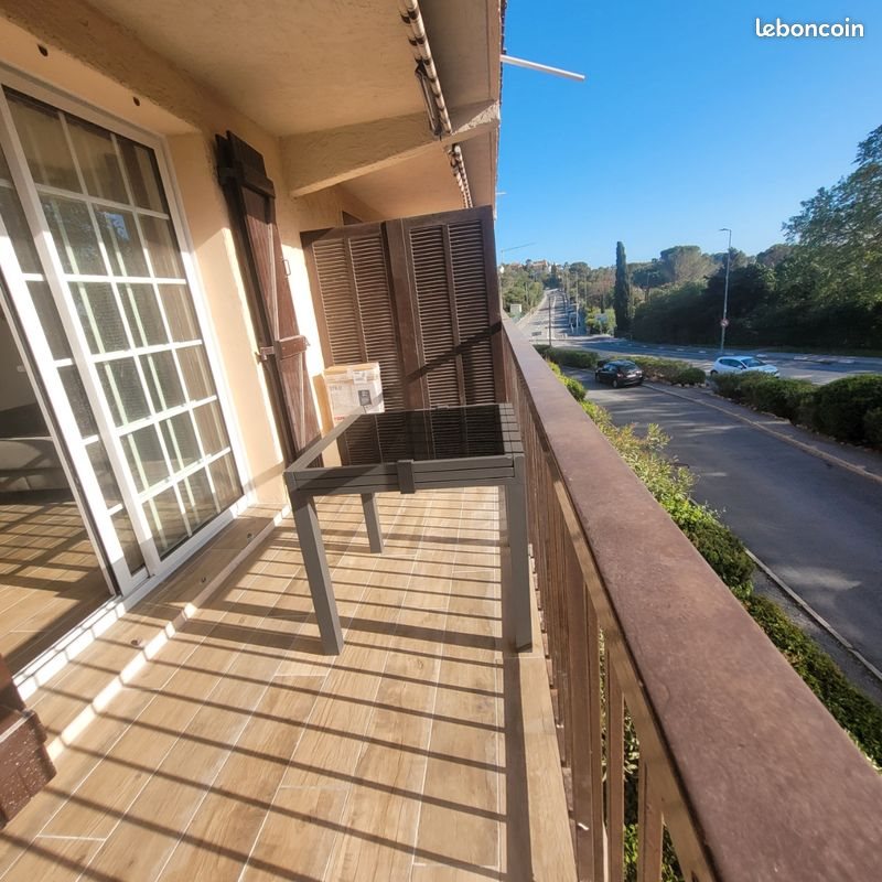 Appartement à louer, 30m², Saint-Raphaël