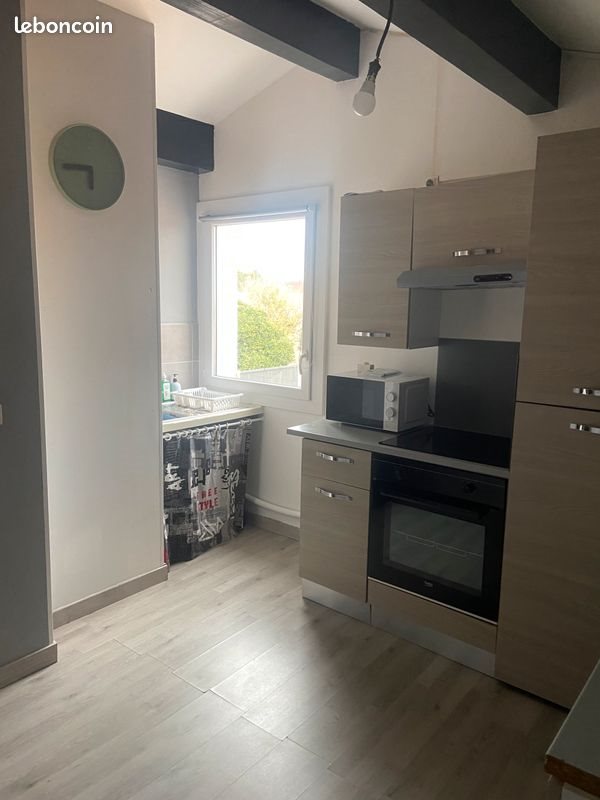Appartement à louer, 28m², Bezouce