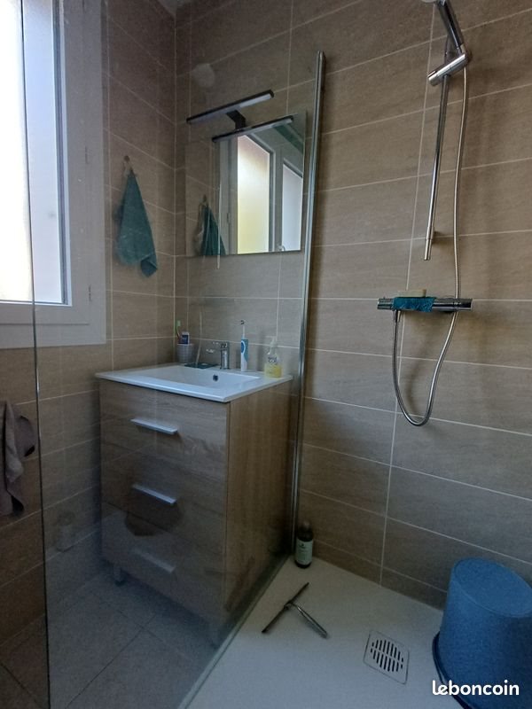 Appartement à vendre, 57m², Privas