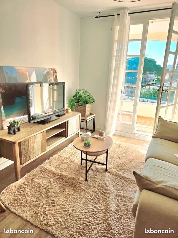 Appartement à louer, 30m², La Seyne-sur-Mer
