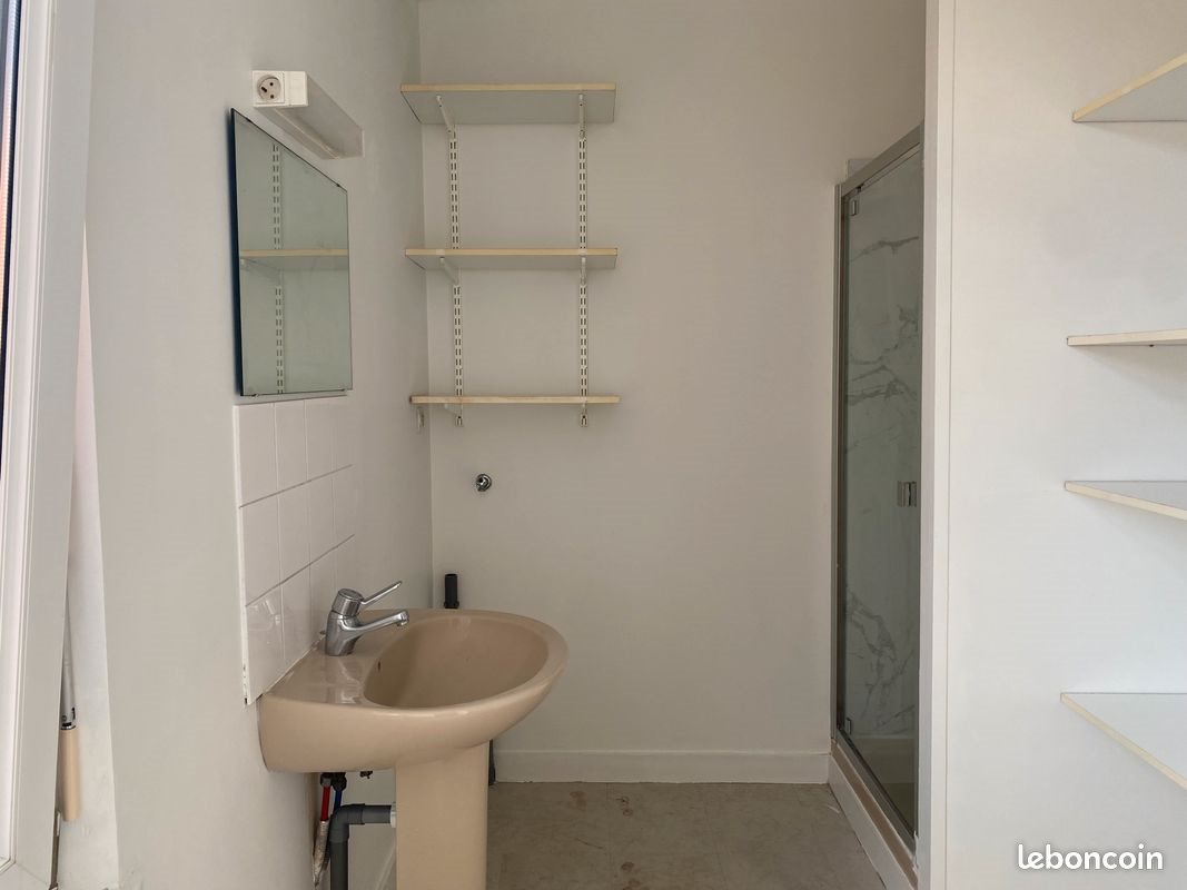 Appartement à louer, 46m², Albert