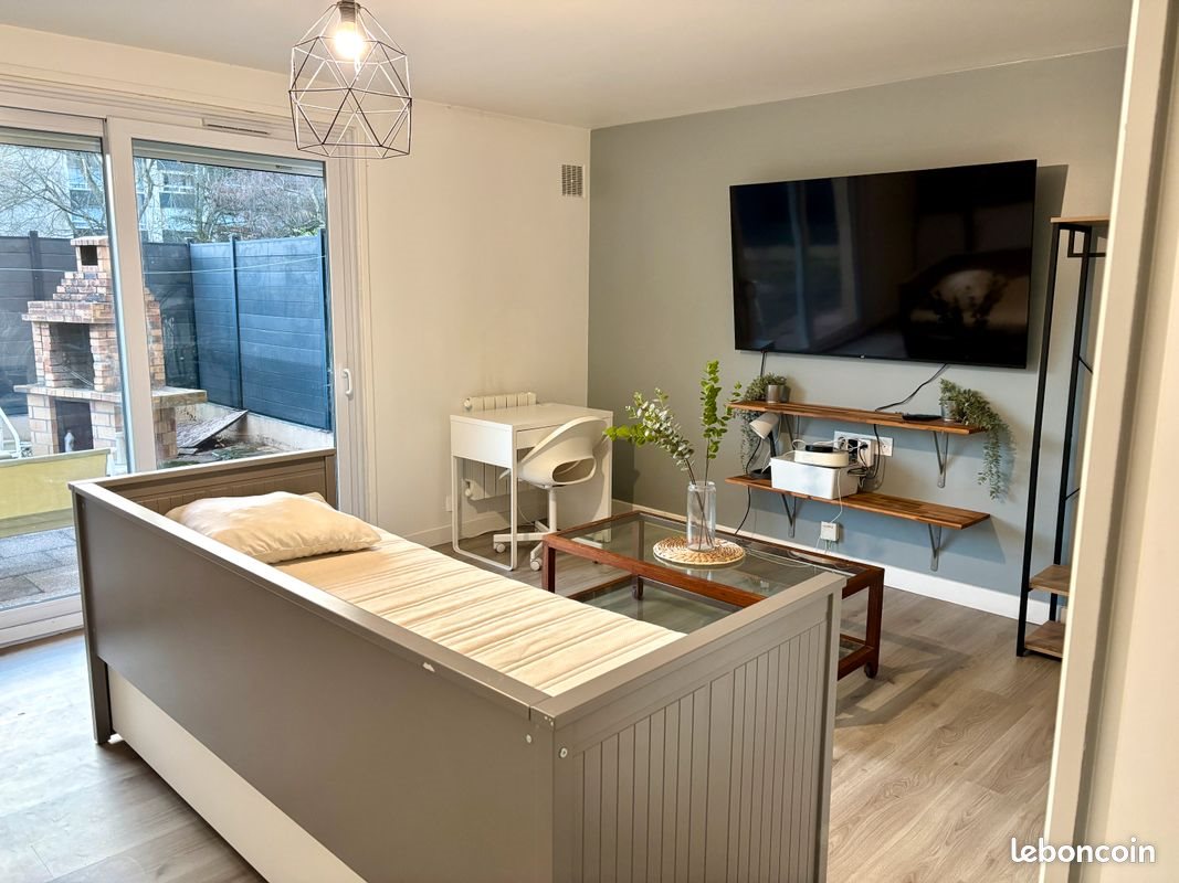 Appartement à louer, 26m², Elancourt