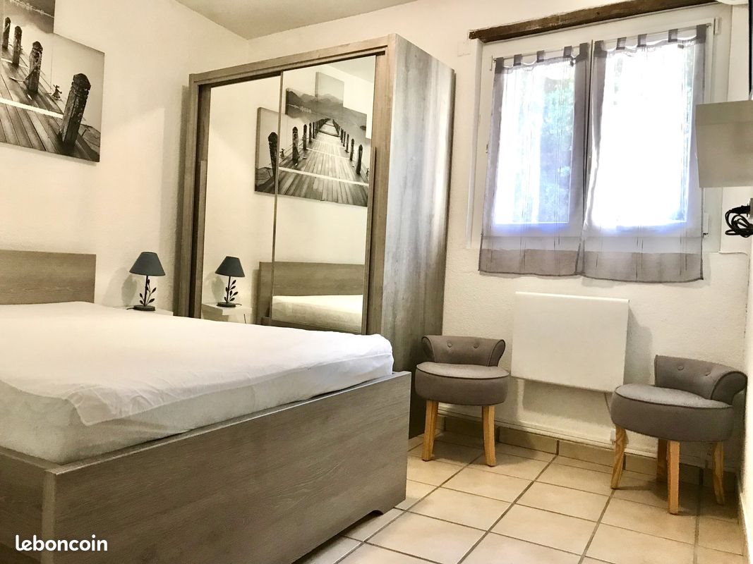 Appartement à louer, 45m², Signes