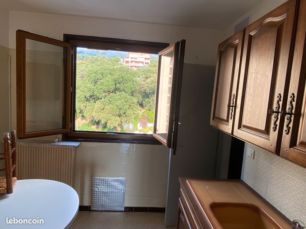 Appartement à vendre, 58m², Bastia
