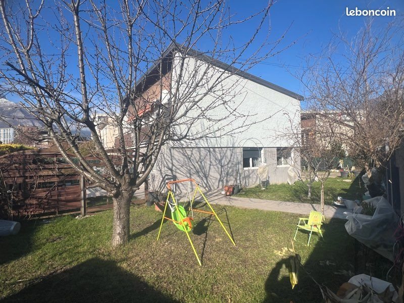 Maison à vendre, 130m², Saint-Egrève