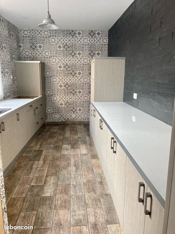 Maison à louer, 130m², Neufchâtel-sur-Aisne