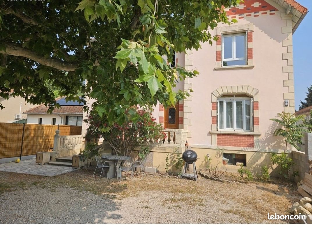 Maison à vendre, 168m², Violès