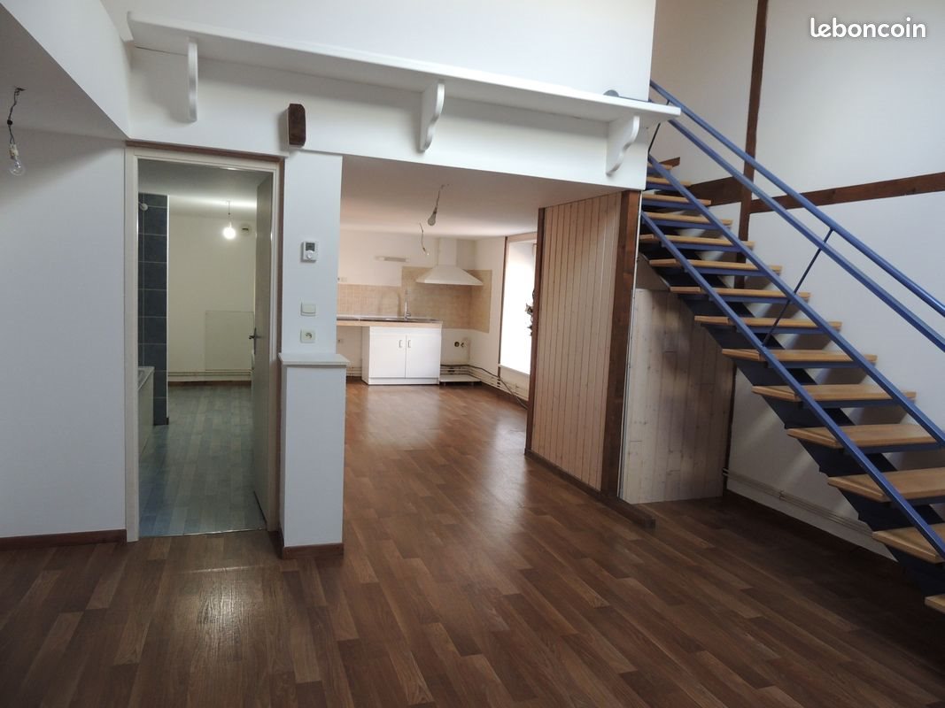 Appartement à louer, 74m², Azerailles