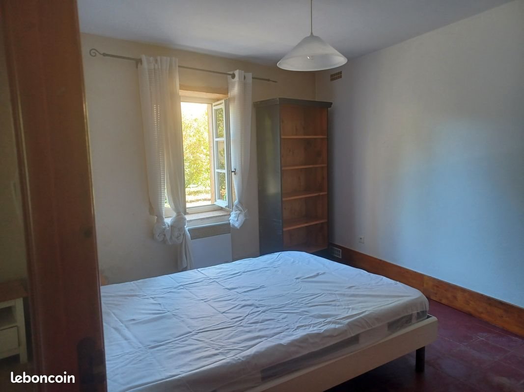 Appartement à louer, 37m², Saint-Didier-de-Formans