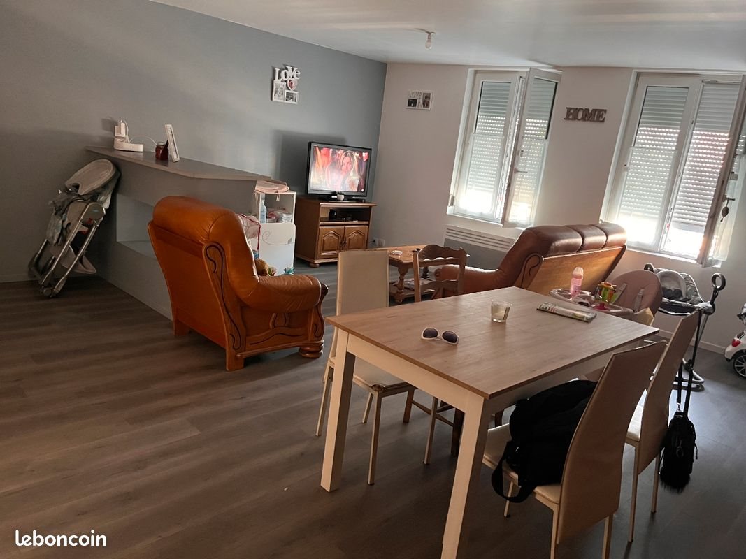 Appartement à louer, 90m², La Capelle