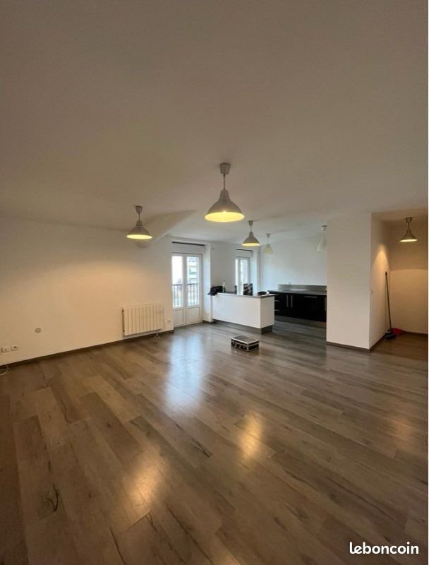 Appartement à louer, 86m², Saint-Étienne