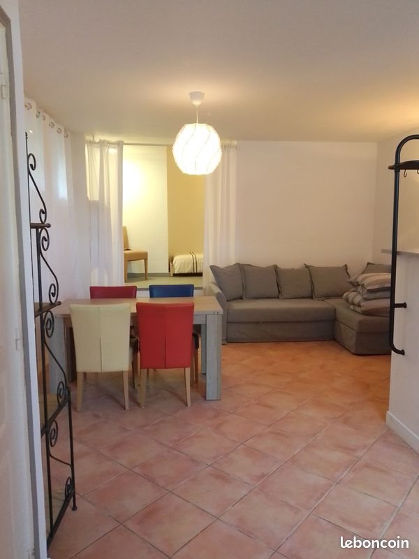 Appartement à louer, 42m², Valbonne