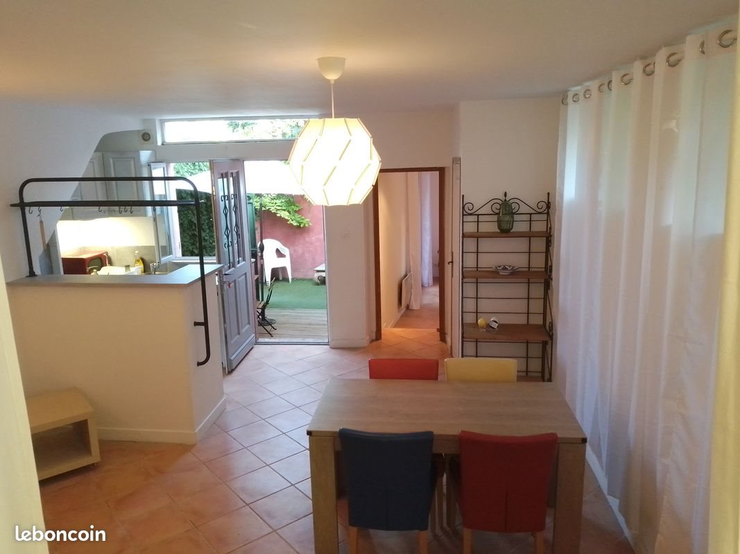 Appartement à louer, 42m², Valbonne