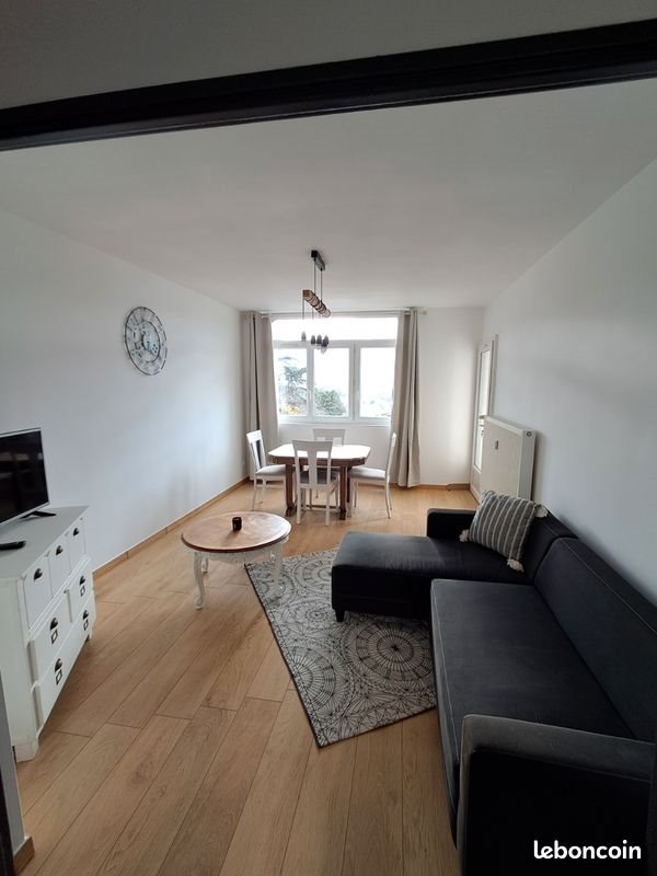 Appartement à louer, 62m², Privas
