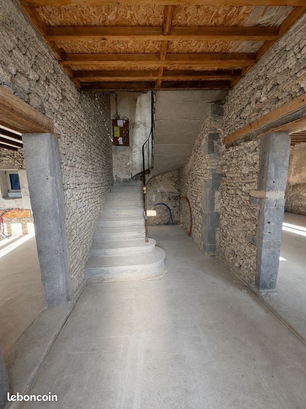 Maison à vendre, 216m², Ennezat