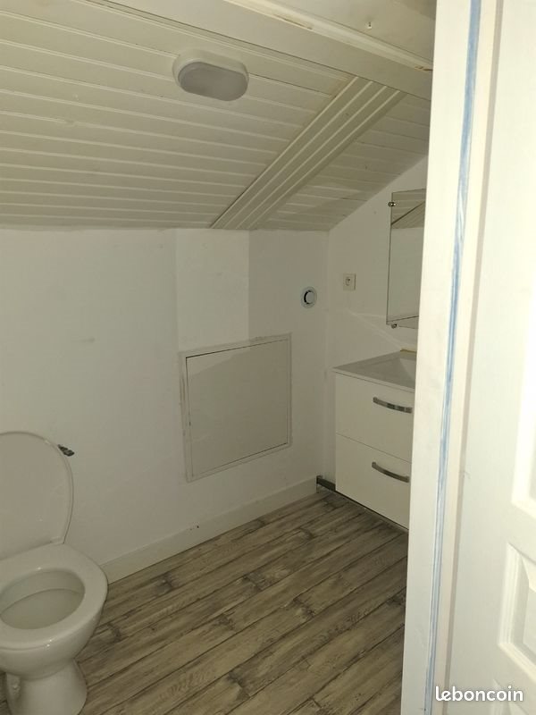 Appartement à louer, 30m², Courpière