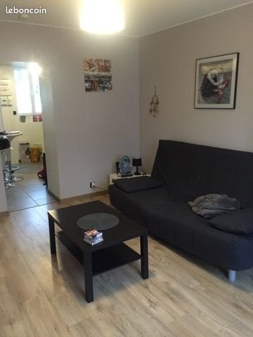Appartement à louer, 30m², Le Creusot