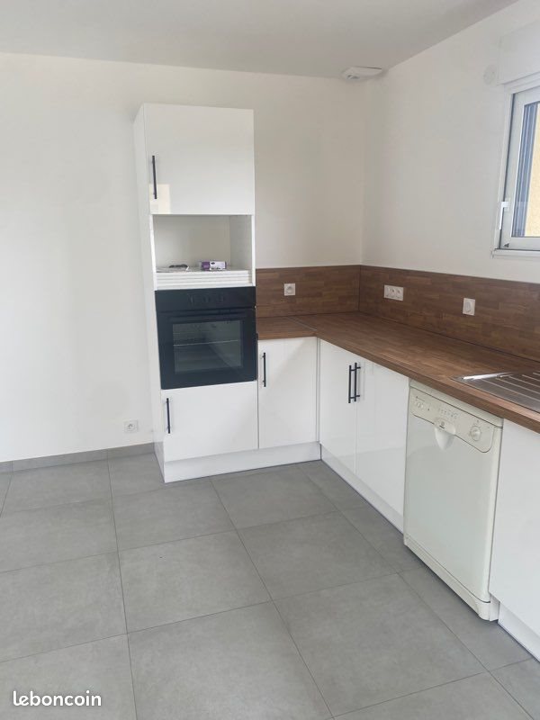 Maison à louer, 90m², Teillay