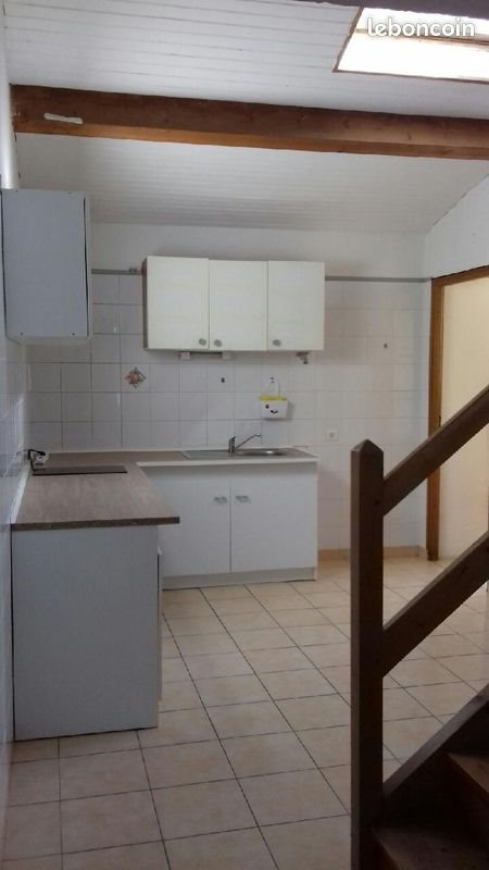 Maison à louer, 80m², Chabanais