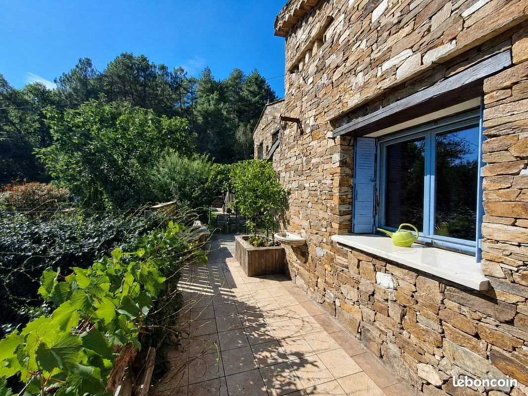 Maison à vendre, 119m², Sénéchas
