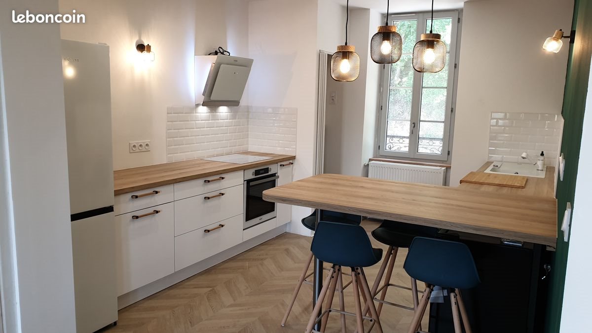 Appartement à louer, 90m², Tulle
