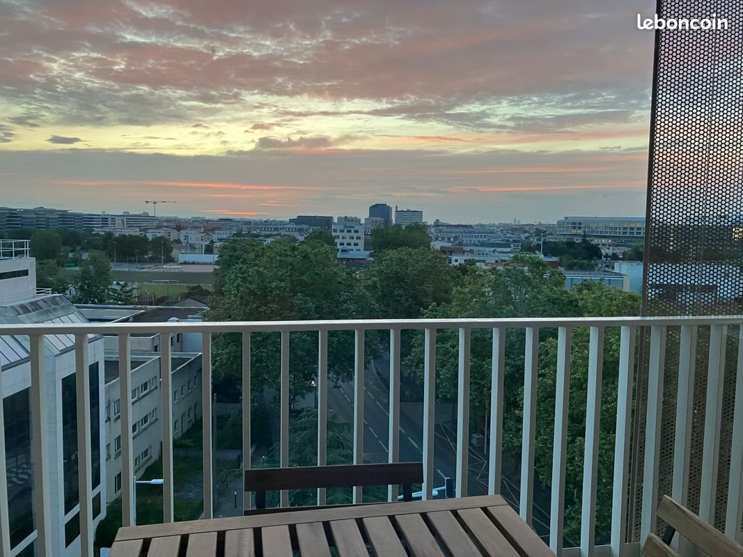 Appartement à louer, 83m², Nanterre