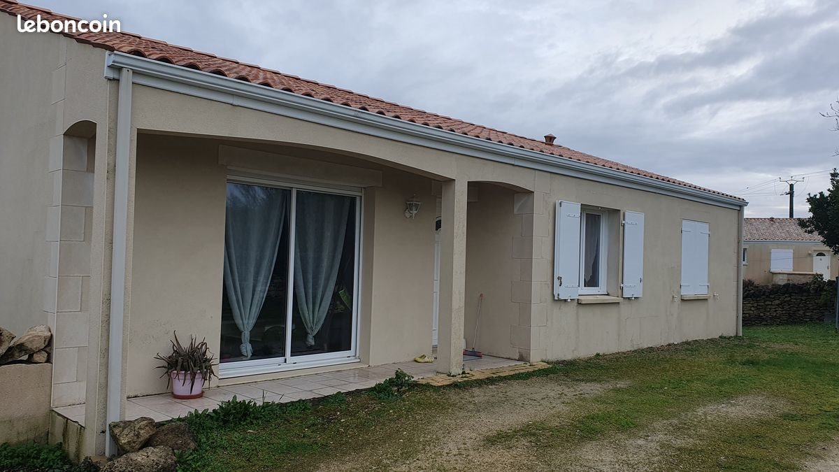 Maison à louer, 95m², Benet