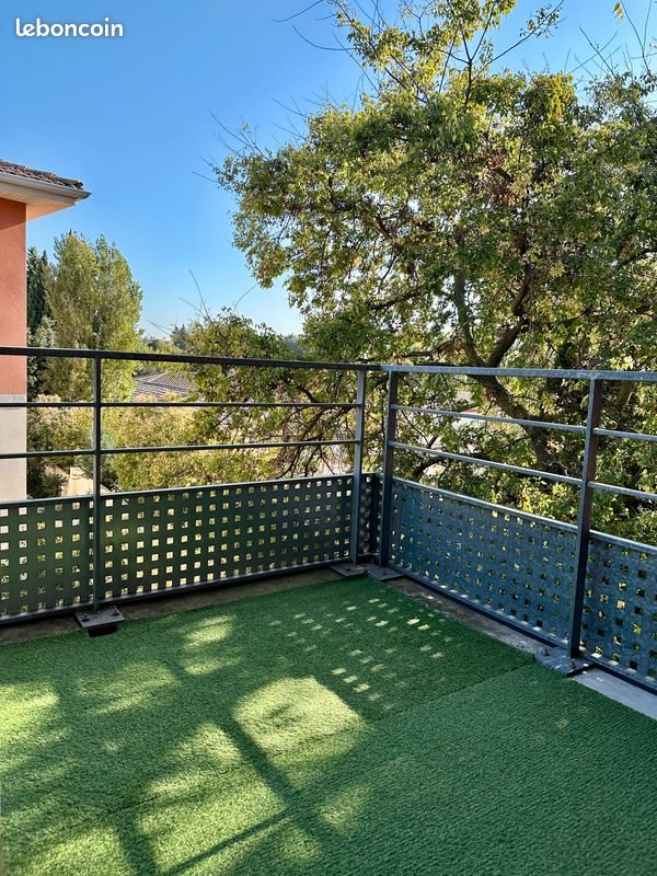 Appartement à louer, 57m², Nîmes