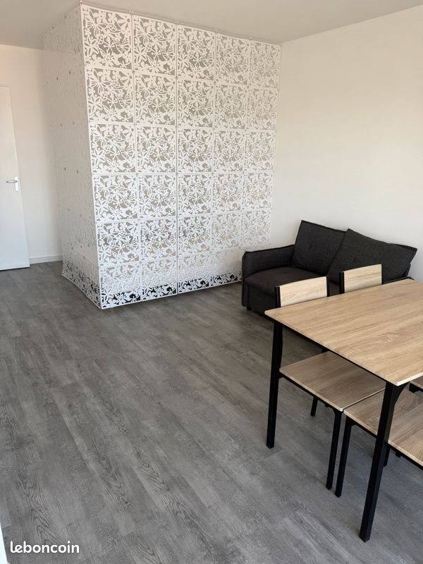 Appartement à louer, 34m², Melun