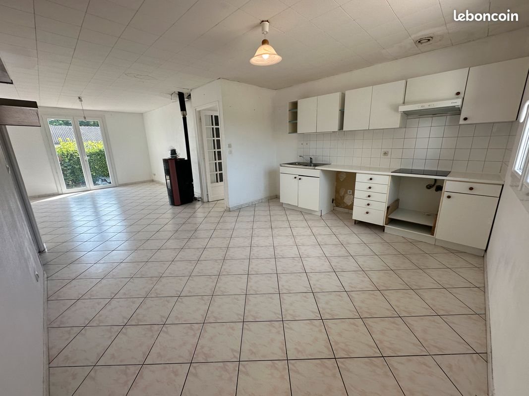 Maison à louer, 78m², Cuxac-Cabardès