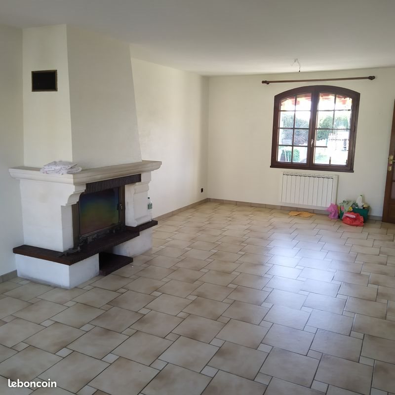 Maison à louer, 90m², Tiercé