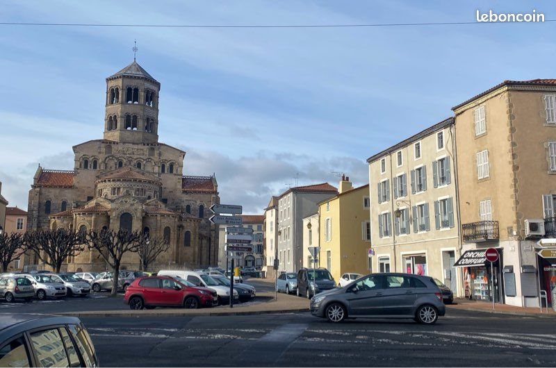 Appartement à louer, 120m², Issoire