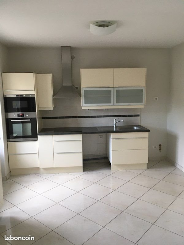 Maison à louer, 150m², Châteauroux